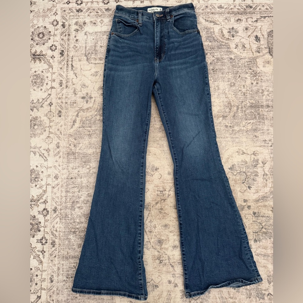 Abercrombie Flare Curve Love Ultra High Rise Jeans